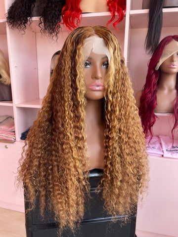 Transparent 13*4 Lace Frontal Wig - Honey Blonde